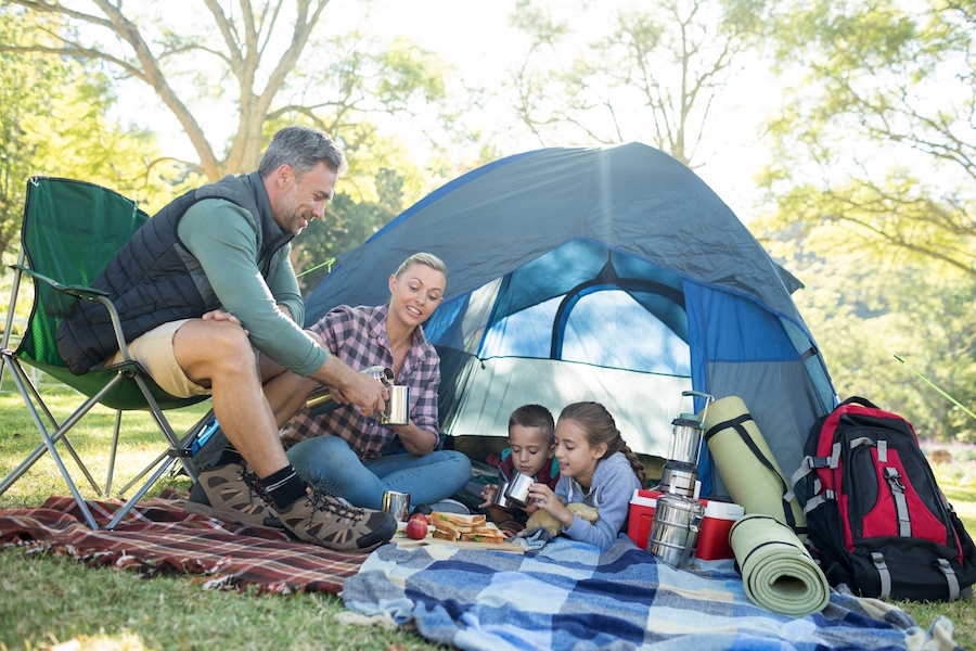 ECOFRIENDLY FAMILIES WHERE CHILDREN DESERVE A FUTURE.