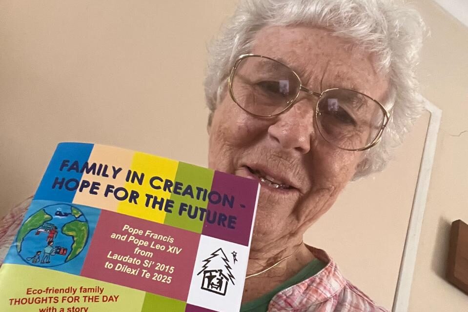 JUBILEE & ADVENT. FAMILIES STILL HOPE FOR THE FUTURE.